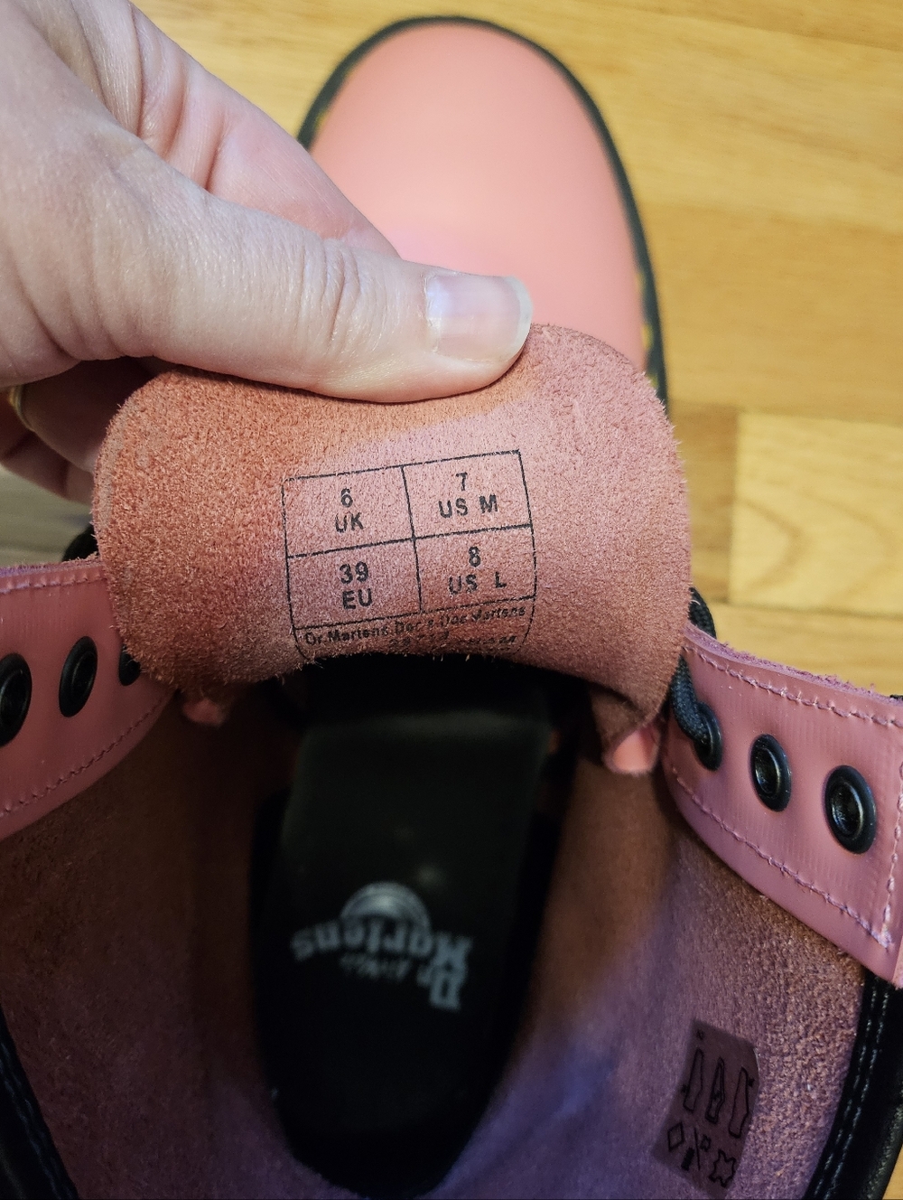 EUC Pink Dr. Martens - Picture 3 of 7